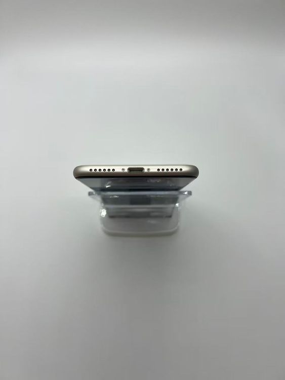 �Хƥå�87��iPhoneSE��3����128GB�������饤��SIM�ե꡼����ȯ��