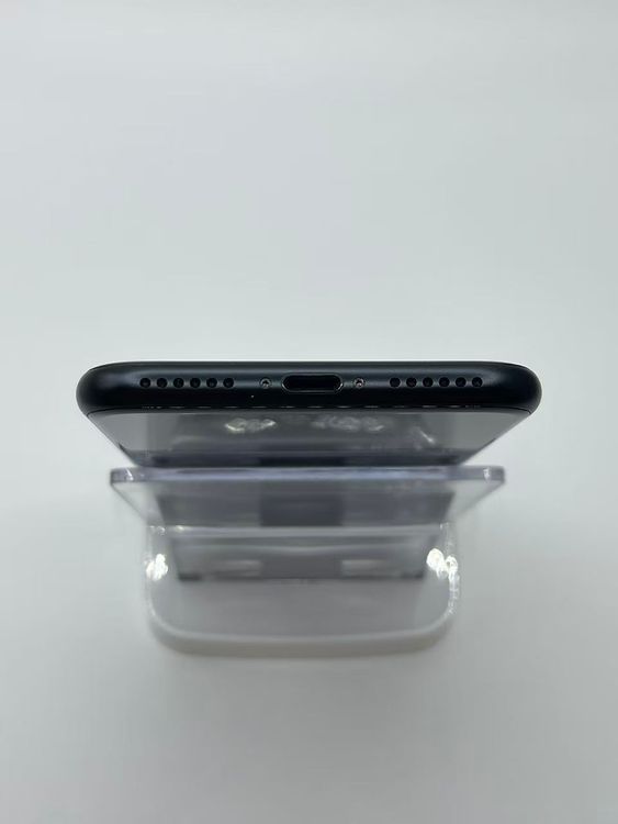 �Хåƥ꡼96�����դ�iPhone SE ��3���� �ߥåɥʥ���64GB �¿��ݾ�SIM�ե꡼