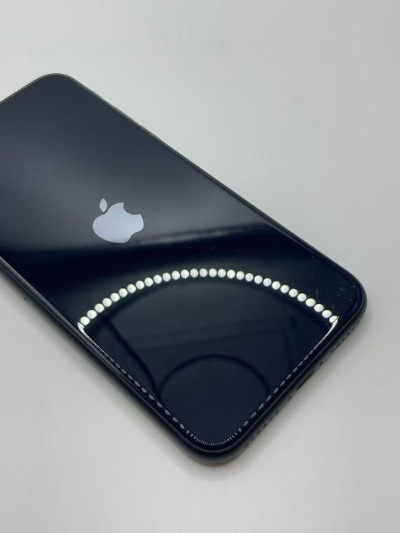�Хåƥ꡼78����°��3�����å��դ�iPhone SE ��3���� �ߥåɥʥ���128GB �¿��ݾ�