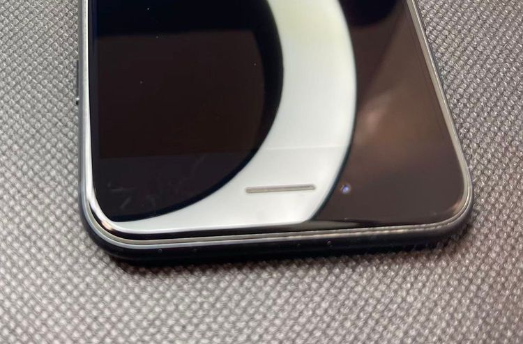 �Хåƥ꡼96��iPhone SE ��3���� �ߥåɥʥ��ȡ�64GB ���¿��ݾ� SIM�ե꡼