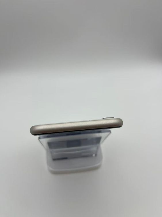 �Хåƥ꡼88����°��3�����å��դ�iPhone SE ��3���� �������饤��128GB �¿��ݾ�
