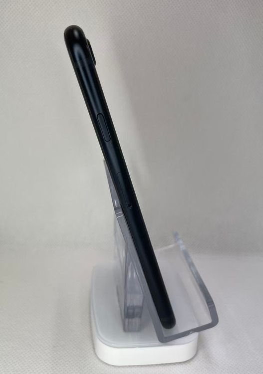 �Хƥå�100��iPhone SE ��3���� �ߥåɥʥ��ȡ�64GB ��SIM�ե꡼