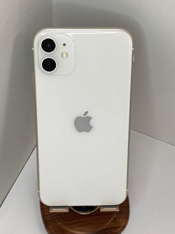 iPhone11 64GBۥ磻SIMե꡼ĶʥХƥå88¨ȯ
