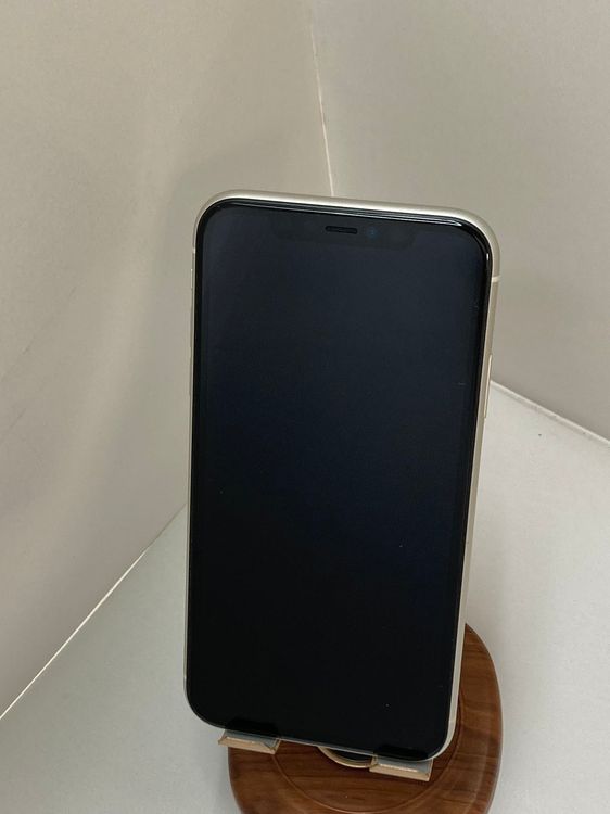 iPhone11 64GBۥ磻SIMե꡼Хƥå97¨ȯ