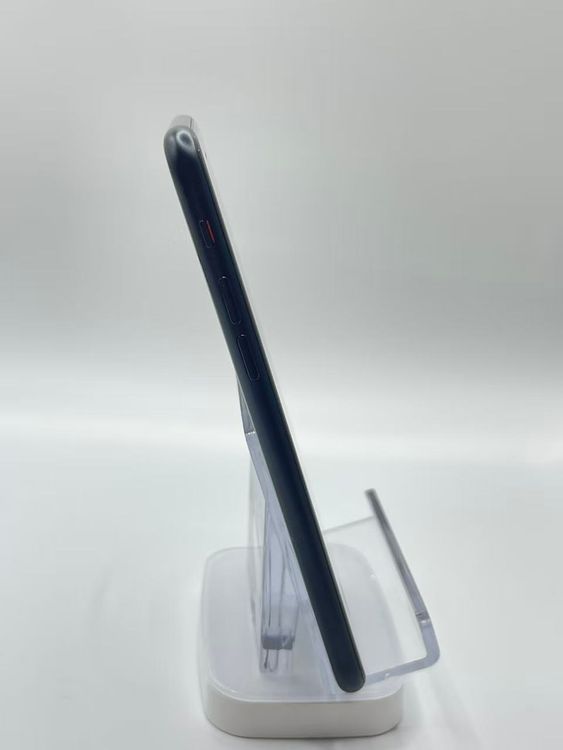 �Хåƥ꡼99����°��3�����å��դ�iPhone SE ��3���� �ߥåɥʥ���64GB �¿��ݾ�