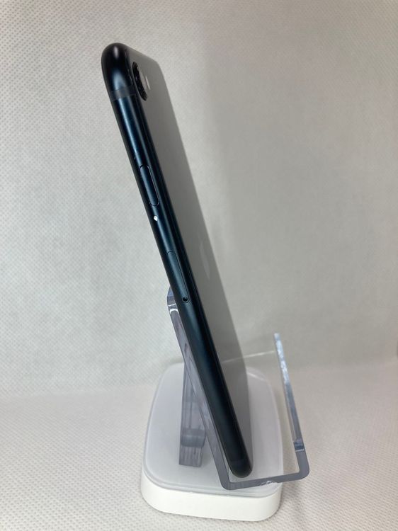 iPhone SE 第3世代 ミッドナイト 128GB  SIMフリー美品当日発送バテッリ85%