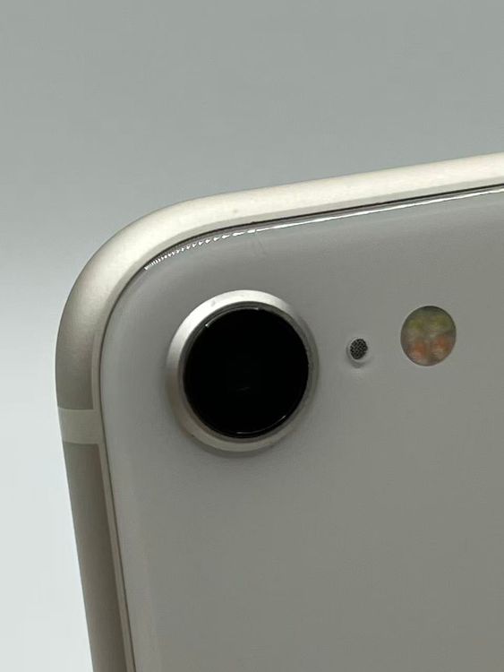 �Хåƥ꡼81����°��3�����å��դ�iPhone SE ��3���� �������饤��128GB �¿��ݾ�