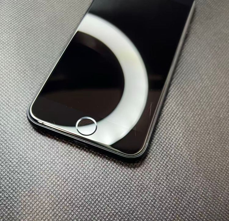 �Хåƥ꡼97��iPhone SE ��3���� �ߥåɥʥ��ȡ�64GB ��SIM�ե꡼����