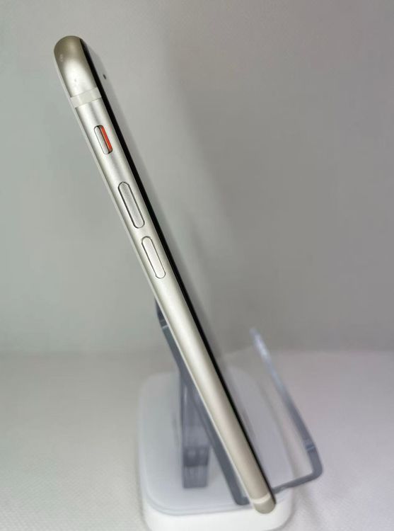 �Хƥå�100��iPhoneSE��3����64GB�������饤��SIM�ե꡼��������ȯ��