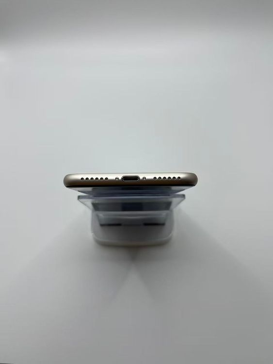 �Хƥå�100����°�ʣ����դ�iPhoneSE��3����64GB�������饤��SIM�ե꡼���ʰ¿��ݾ�