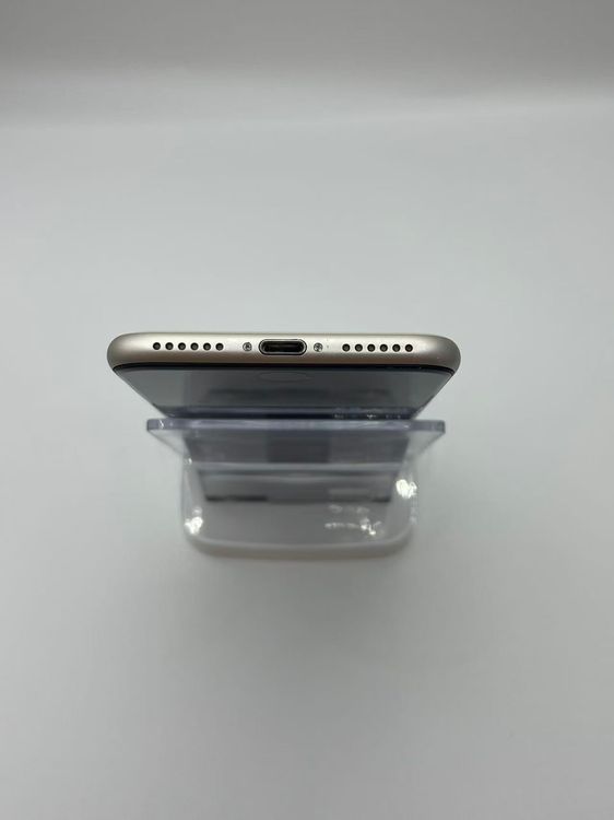 iPhoneSE��3����128GB�������饤��SIM�ե꡼�Хƥå�65�� ��������ȯ��