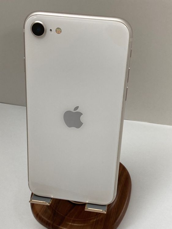 iPhoneSE3128GB饤SIMե꡼ʥХƥå88
