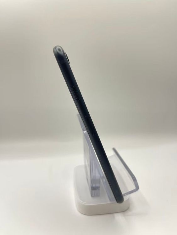 �Хåƥ꡼86����°��3���դ�iPhone SE ��3���� �ߥåɥʥ���64GB����ȯ���¿��ݾ�
