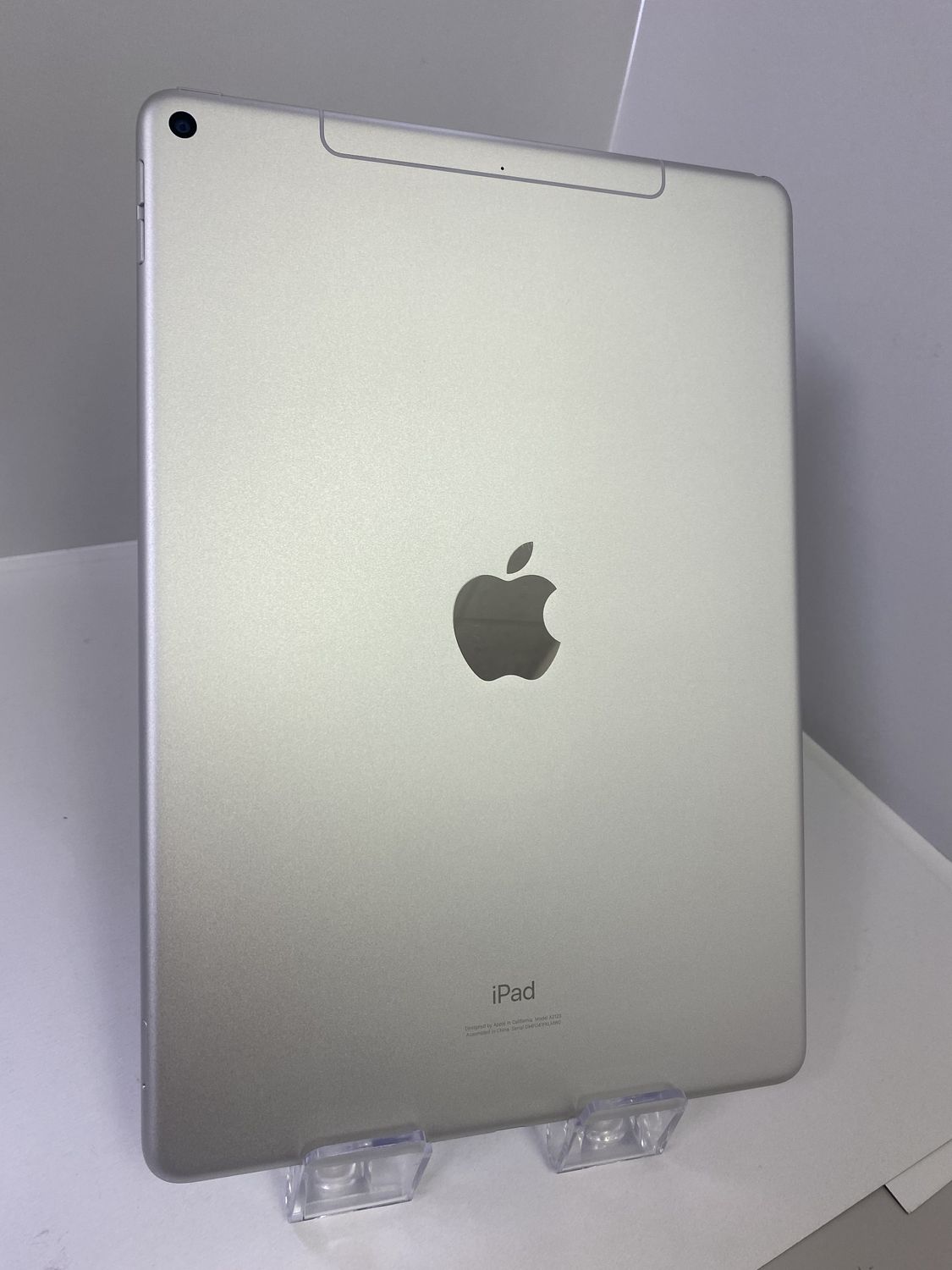 ムスビー｜当日発送可ipadair3 SIMフリー バッテリー100%訳あり【iPad 