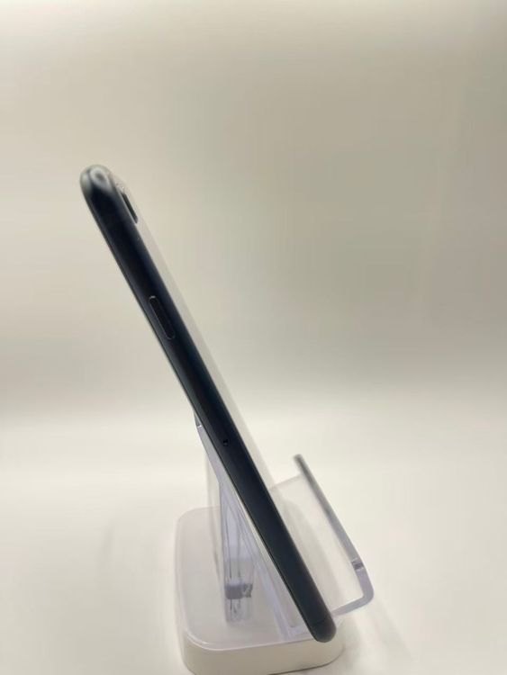 �Хƥå�88����°�ʣ����դ�iPhoneSE��3����64GB�ߥåɥʥ���SIM�ե꡼�¿��ݾ�