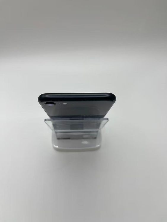 �Хåƥ꡼97����°��3�����å��դ�iPhone SE ��3���� �ߥåɥʥ���64GB �¿��ݾ�