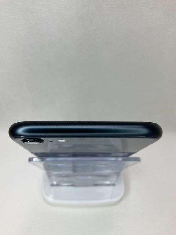 Хƥå82iPhone SE 3 ߥåɥʥȡ64GB SIMե꡼