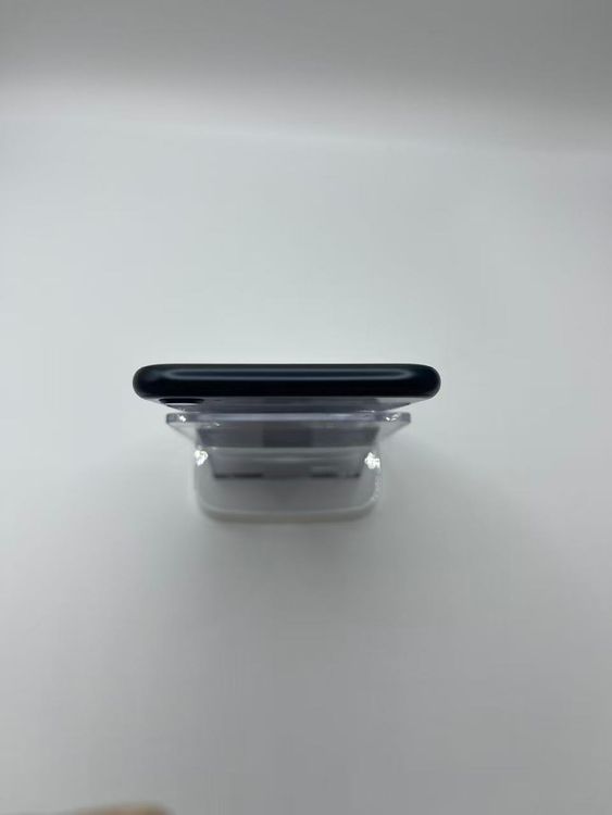 �Хåƥ꡼100����°��3�����å��դ�iPhone SE ��3���� �ߥåɥʥ���64GB �¿��ݾ�