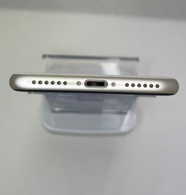 �Хƥå�90��iPhoneSE��3����64GB�������饤��SIM�ե꡼����ȯ��