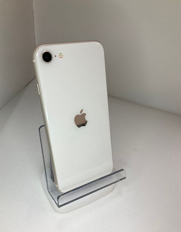 iPhoneSE第3世代128GBスターライトSIMフリー美品バテッリ84%