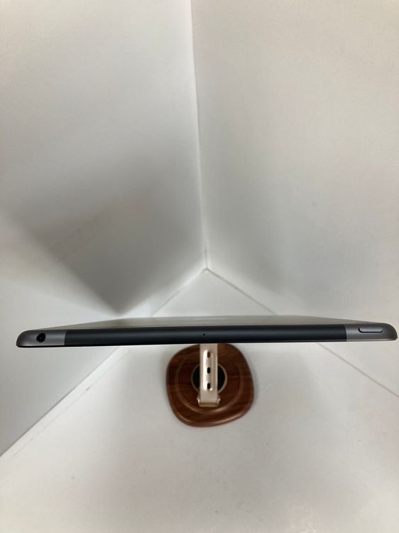  iPad 7 Wi-Fi + Cellular 32GB SIMե꡼ 100%