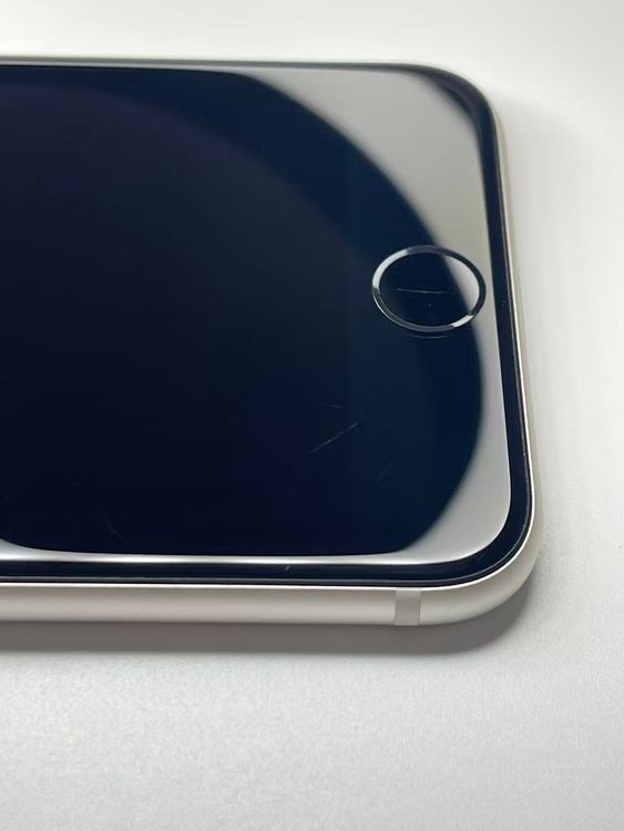 �Хåƥ꡼86����°��3�����å��դ�iPhone SE ��3���� �������饤��64GB �¿��ݾ�