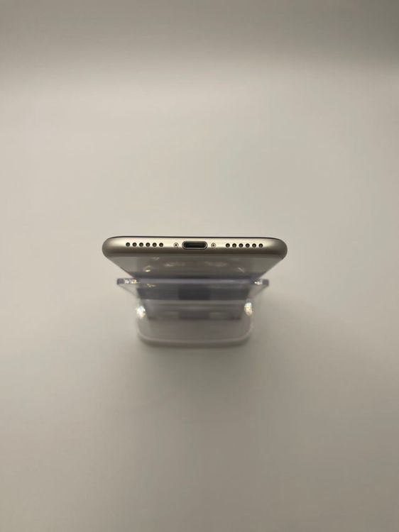 �Хƥå�88��iPhoneSE��3����64GB�������饤��SIM�ե꡼����