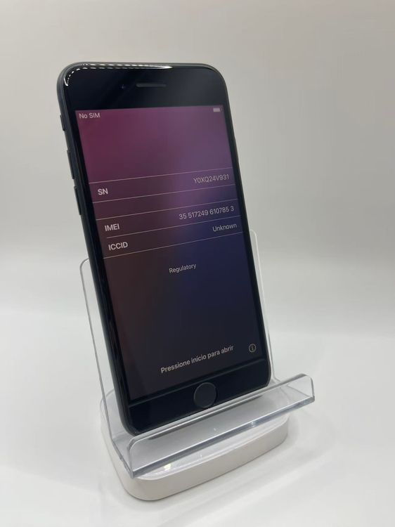 �Хåƥ꡼81����°��3�����å��դ�iPhone SE ��3���� �ߥåɥʥ���64GB �¿��ݾ�