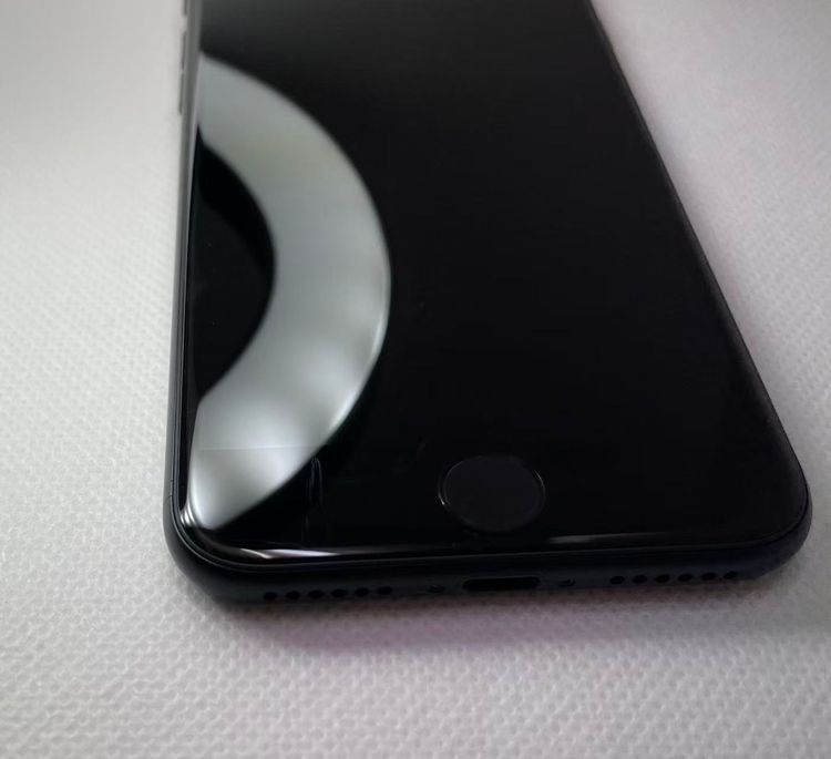 �Хåƥ꡼100��iPhone SE ��3���� �ߥåɥʥ��ȡ�64GB ��SIM�ե꡼����