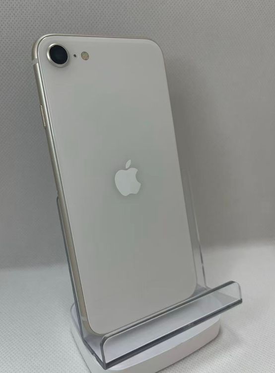 �Хƥå�97��iPhoneSE��3����64GB�������饤��SIM�ե꡼Ķ��������ȯ��