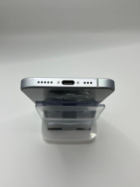 �Хƥå�88��iPhone15��128G�֥롼������SIM�ե꡼����ȯ���¿��ݾ�