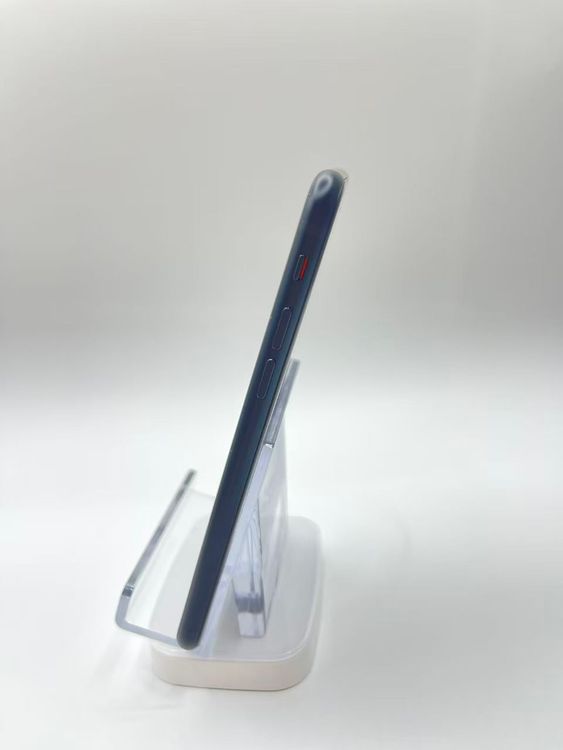 �Хåƥ꡼94����°�ʣ����դ�iPhone SE ��3���� �ߥåɥʥ���64GB �¿��ݾ�
