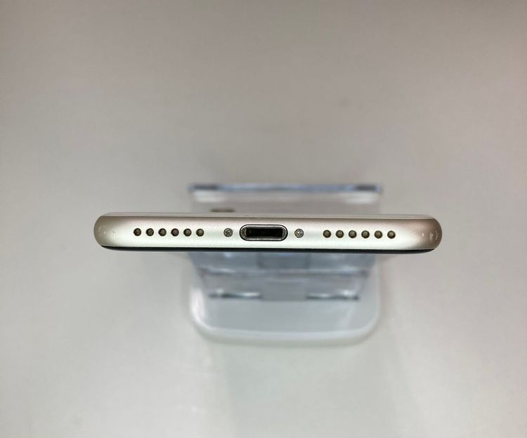 iPhoneSE第3世代128GBスターライトSIMフリー美品バテッリ84%
