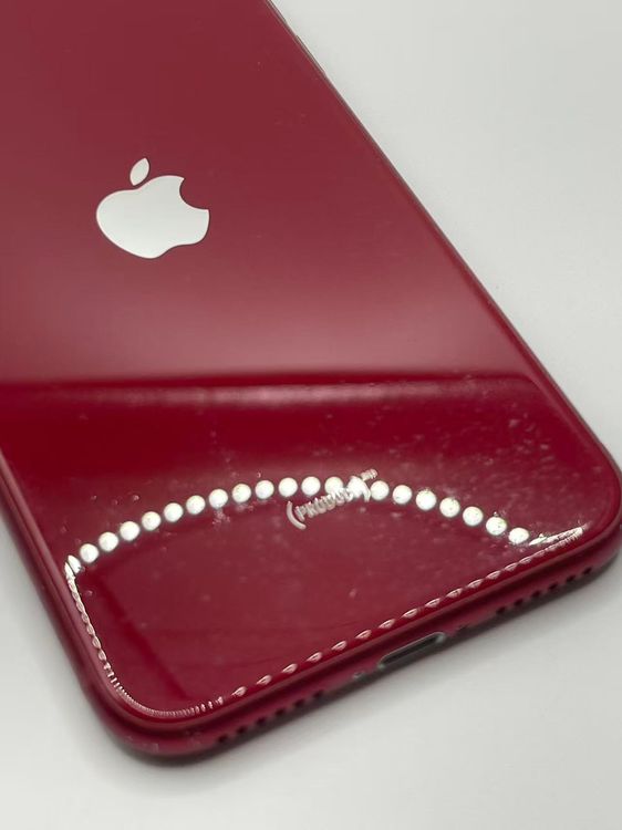 �Хƥå�82����°�ʣ����դ�iPhoneSE��3����64GB��å�SIM�ե꡼�¿��ݾ�����ȯ��