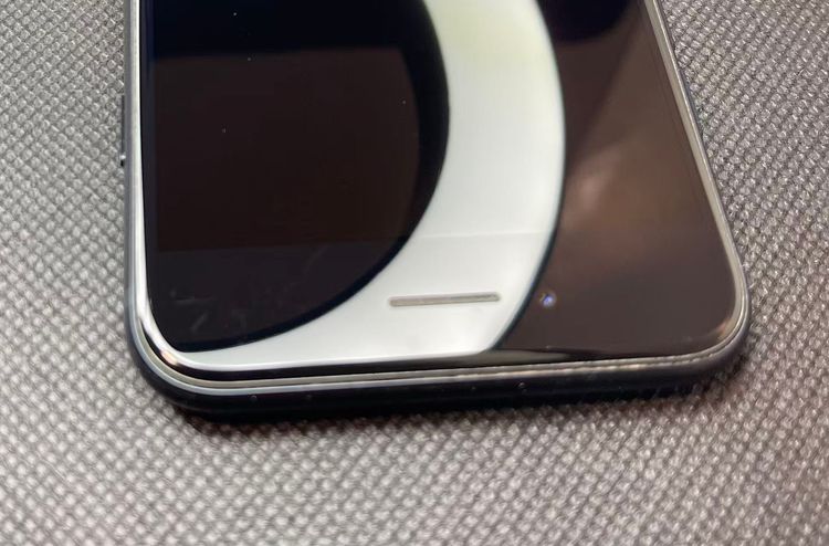 �Хåƥ꡼94��iPhone SE ��3���� �ߥåɥʥ��ȡ�64GB ���¿��ݾ� SIM�ե꡼