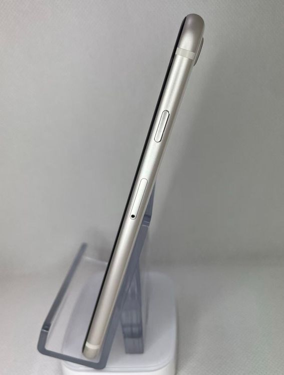 �Хƥå�89��iPhoneSE��3����64GB�������饤��SIM�ե꡼����ȯ��