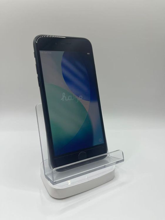 �Хåƥ꡼93����°�ʣ����դ�iPhone SE ��3���� �ߥåɥʥ���64GB �¿��ݾ�