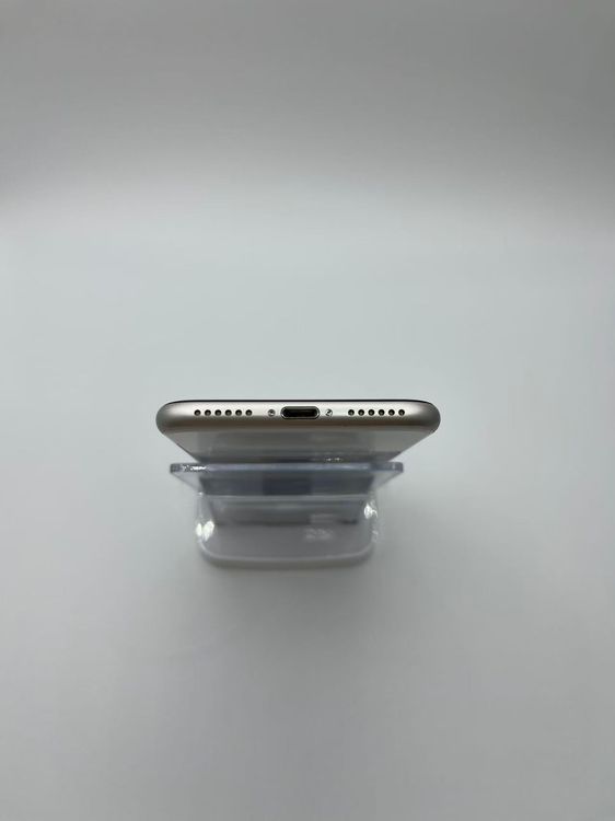 �Хƥå�80�����դ�iPhoneSE��3����64GB�������饤�Ȱ¿��ݾ�����ȯ��