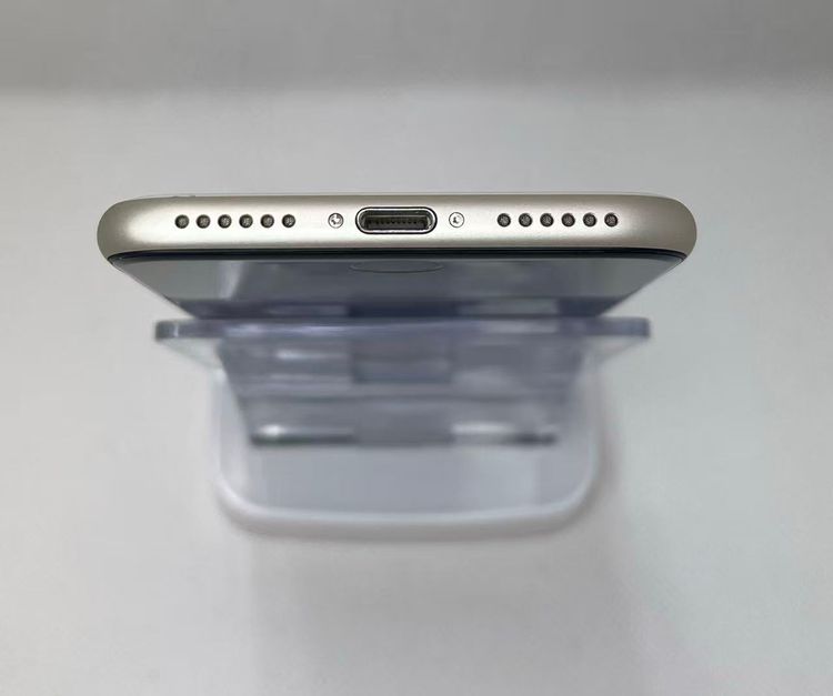 �Хƥå�97��iPhoneSE��3����64GB�������饤��SIM�ե꡼Ķ��������ȯ��