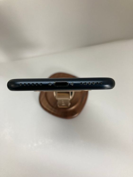 iPhoneSE 3 64GB  Хƥå86