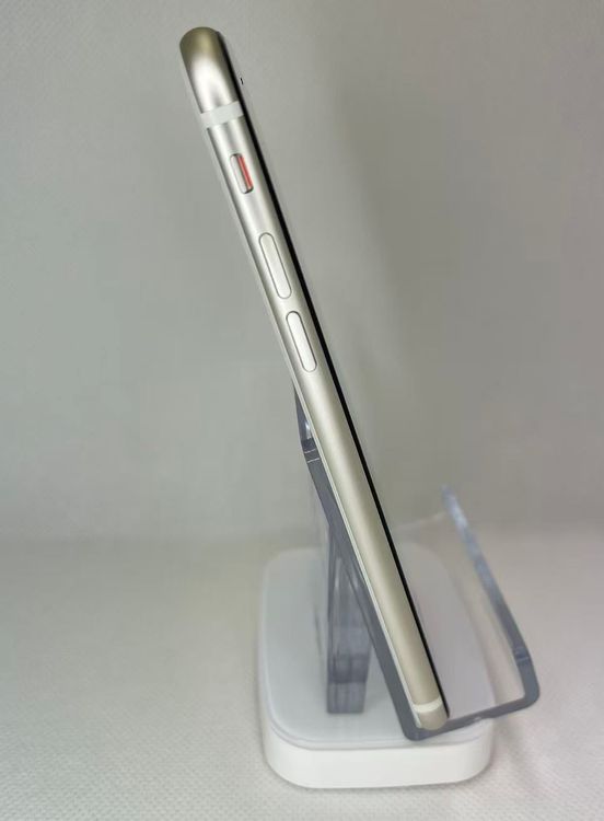 �Хƥå�87��iPhoneSE��3����64GB�������饤��SIM�ե꡼Ķ��������ȯ��