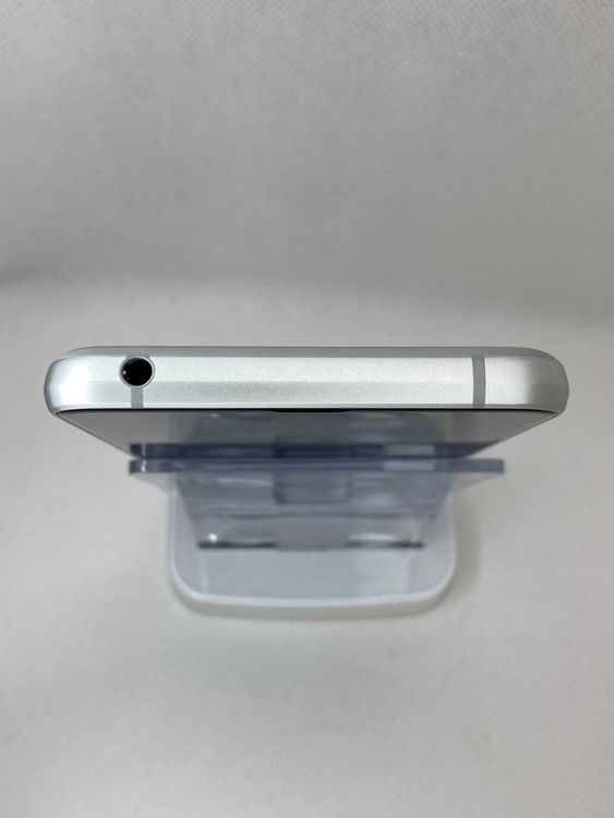 AQUOS sense3 basic 907SH SoftBank С̤