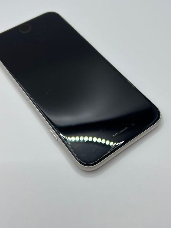 �Хåƥ꡼97��iPhone SE ��3���她�����饤��128GB �¿��ݾ���������ȯ��