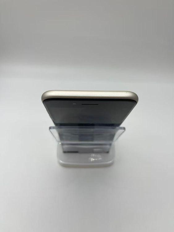 �Хåƥ꡼84����°��3�����å��դ�iPhone SE ��3���� �������饤��64GB �¿��ݾ�