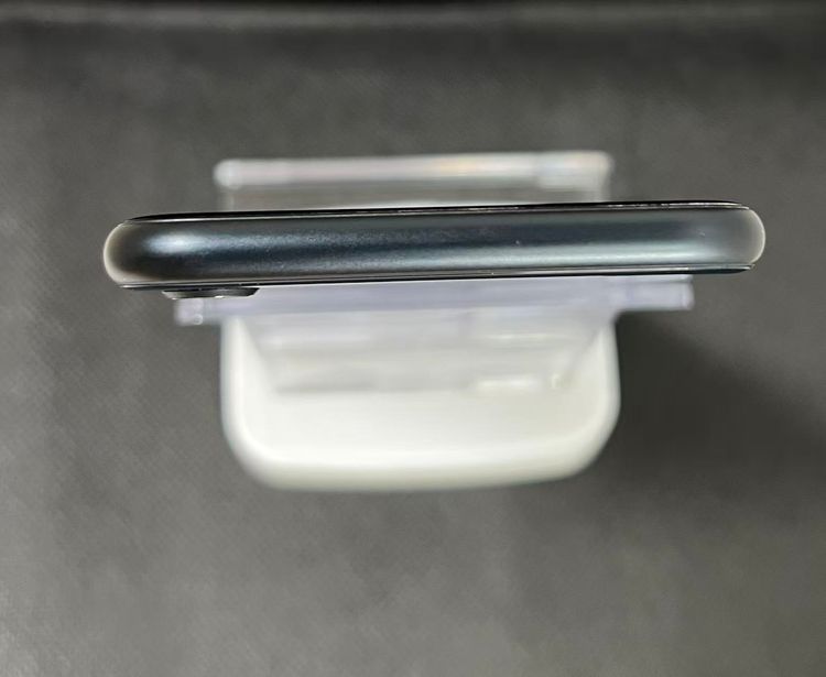 �Хåƥ꡼97��iPhone SE ��3���� �ߥåɥʥ��ȡ�64GB ��SIM�ե꡼����