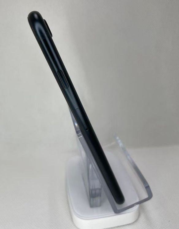 �Хƥå�98��iPhone SE ��3���� �ߥåɥʥ��ȡ�64GB ��SIM�ե꡼����