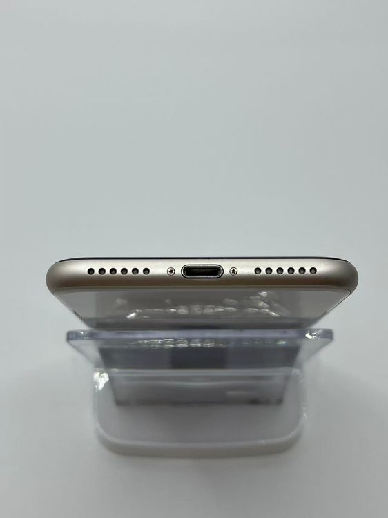 �Хƥå�84�����դ�iPhoneSE��3����64GB�������饤�Ȱ¿��ݾ�����ȯ��