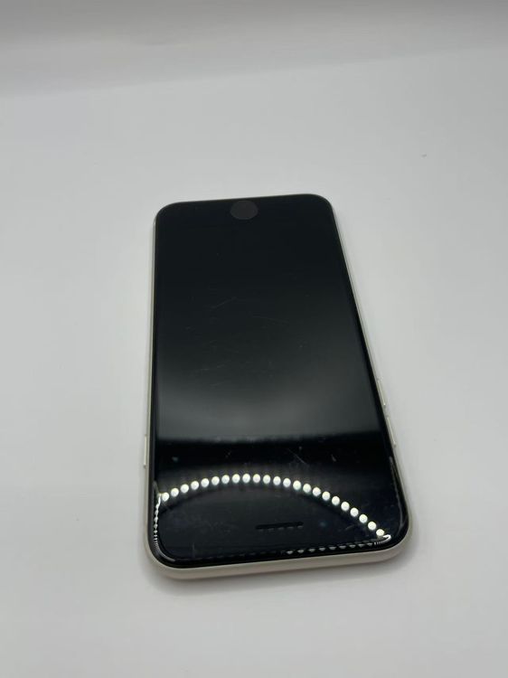 �Хåƥ꡼86��iPhone SE ��3���她�����饤��256GB �¿��ݾ���������ȯ��