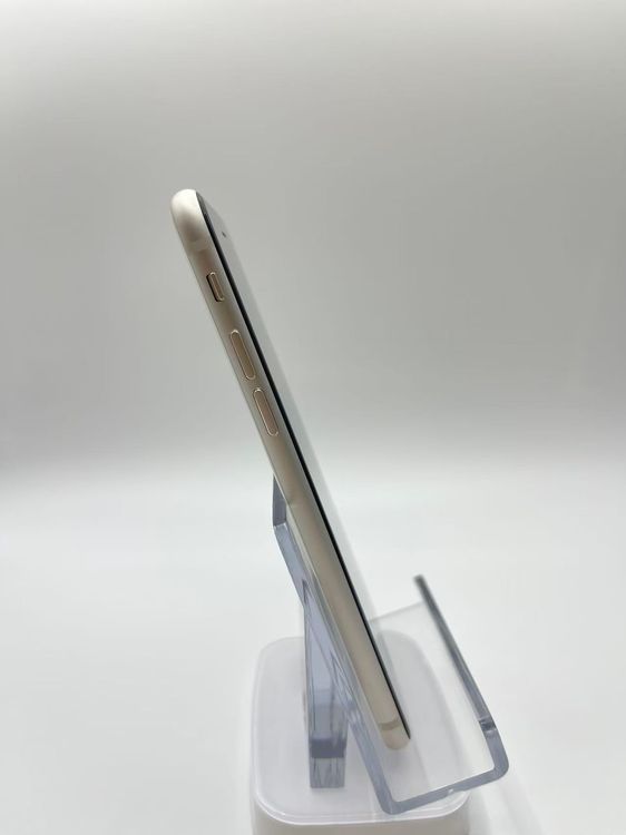 �Хåƥ꡼88����°�ʣ����դ�iPhone SE ��3���� �������饤��64GB �¿��ݾ�