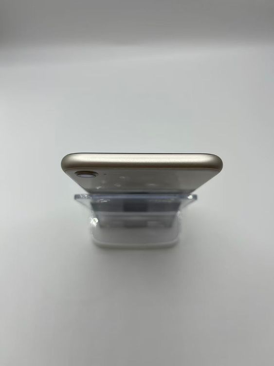 �Хåƥ꡼90��iPhone SE ��3���她�����饤��256GB �¿��ݾ���������ȯ��